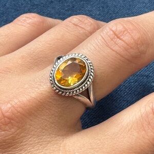 Elegant Silver and Gold-Toned Women's Ring